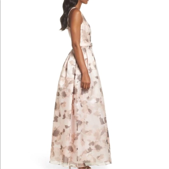 {Eliza J} Pink Embellished Organza Ballgown - Picture 4 of 11